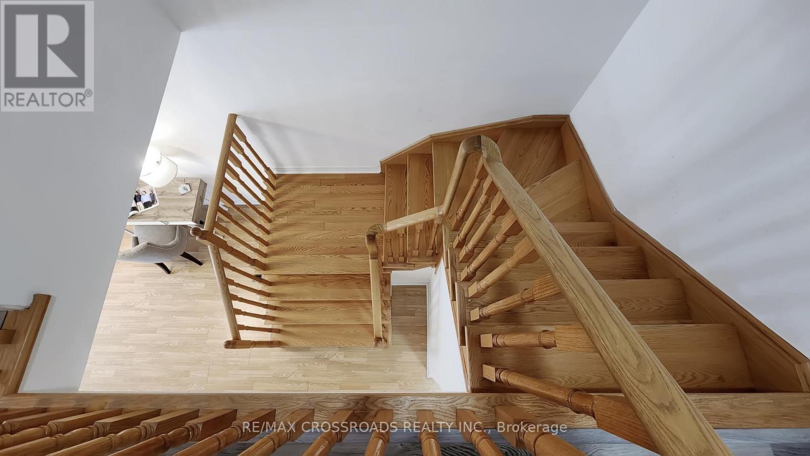 63 Heritage Hollow Esta Street, Richmond Hill, Ontario  L4S 2X3 - Photo 8 - N12786382