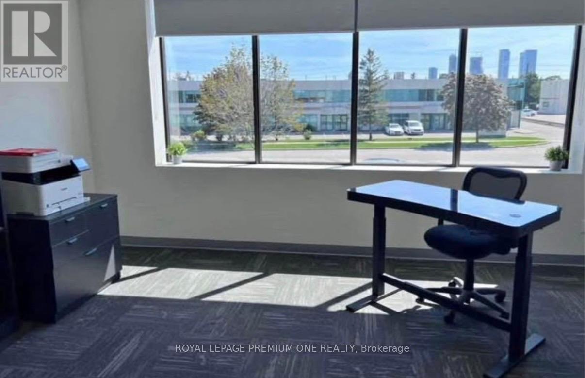 3 - 97 Saramia Crescent, Vaughan, Ontario  L4K 4P7 - Photo 7 - N12786454