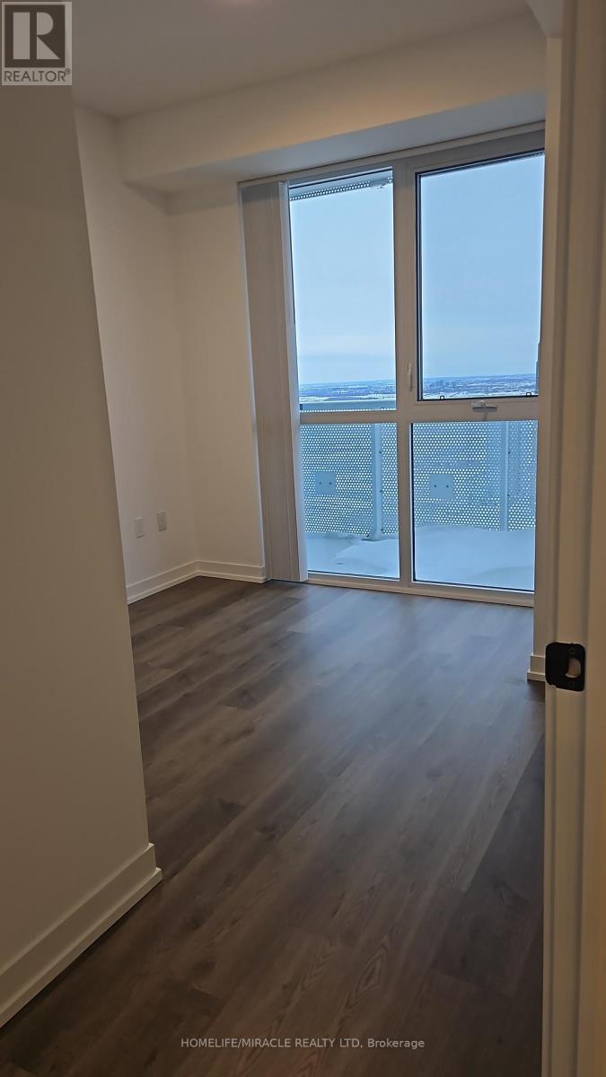 5908 - 8 Interchange Way, Vaughan, Ontario  L4K 0R2 - Photo 2 - N12786484