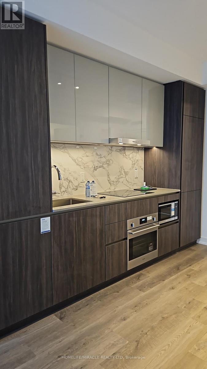 5908 - 8 Interchange Way, Vaughan, Ontario  L4K 0R2 - Photo 7 - N12786484