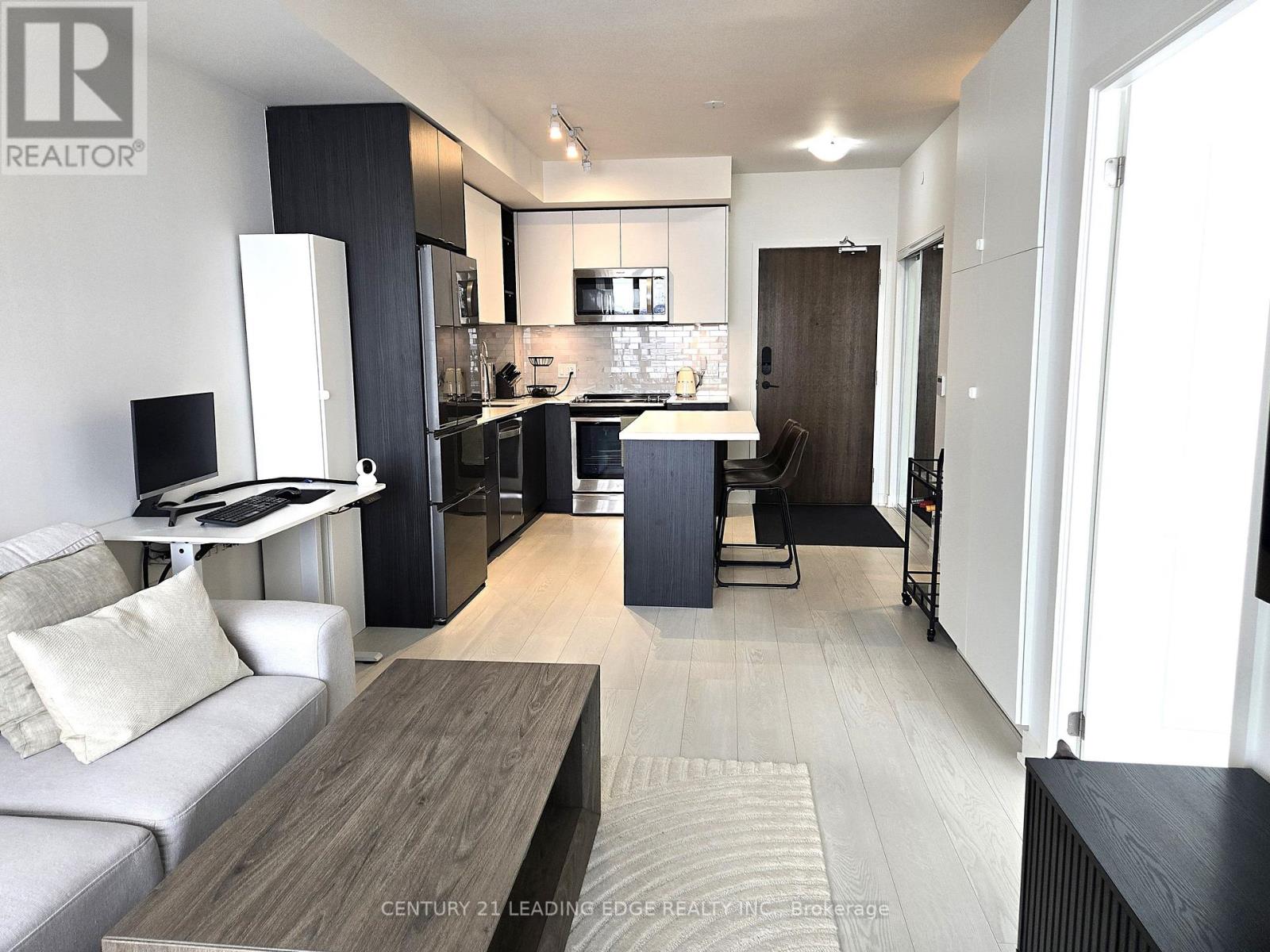 925 - 100 Eagle Rock Way, Vaughan, Ontario  L6A 5B0 - Photo 6 - N12786494