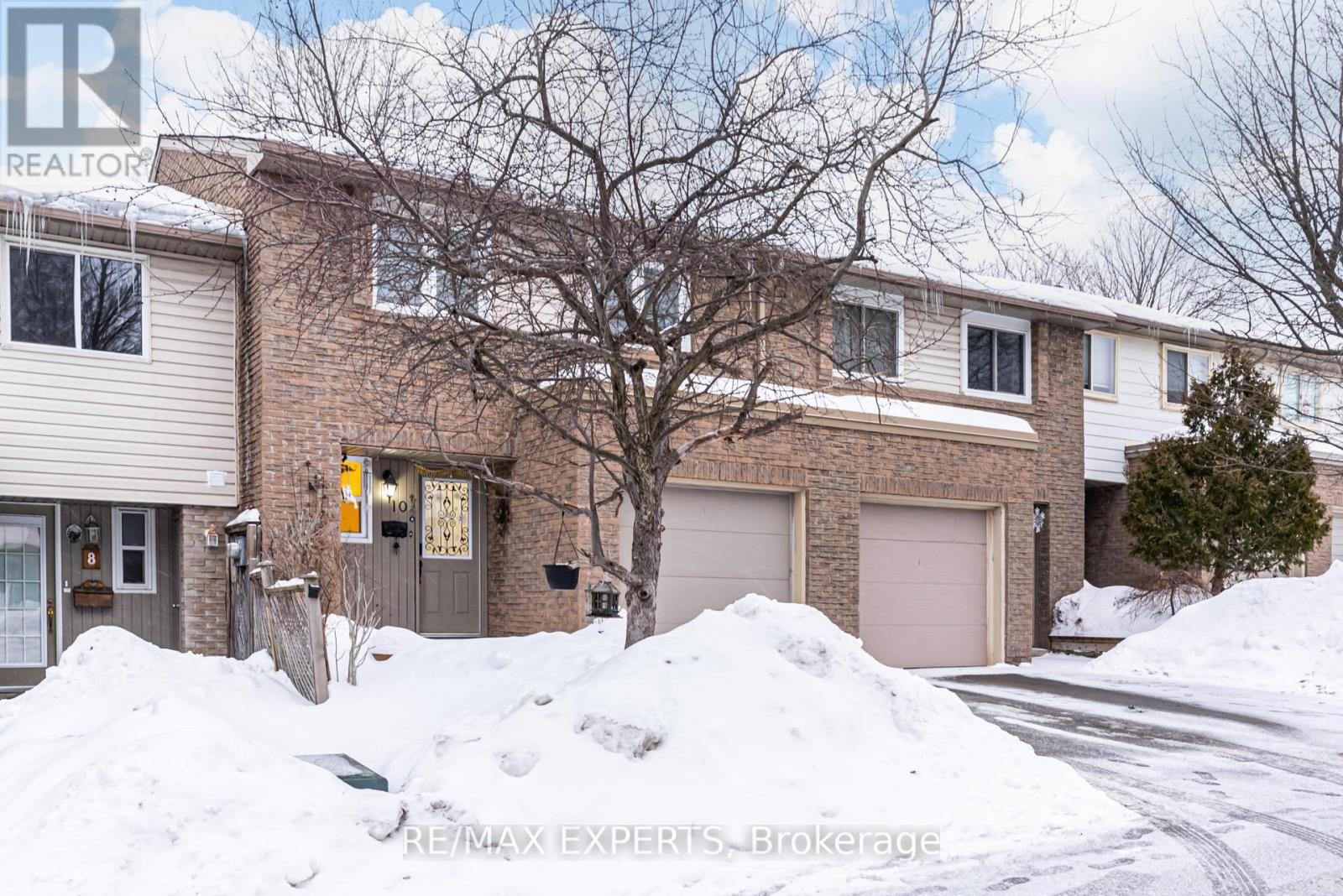 10 Knightsbridge Way, Markham, Ontario  L3P 3W5 - Photo 2 - N12786528