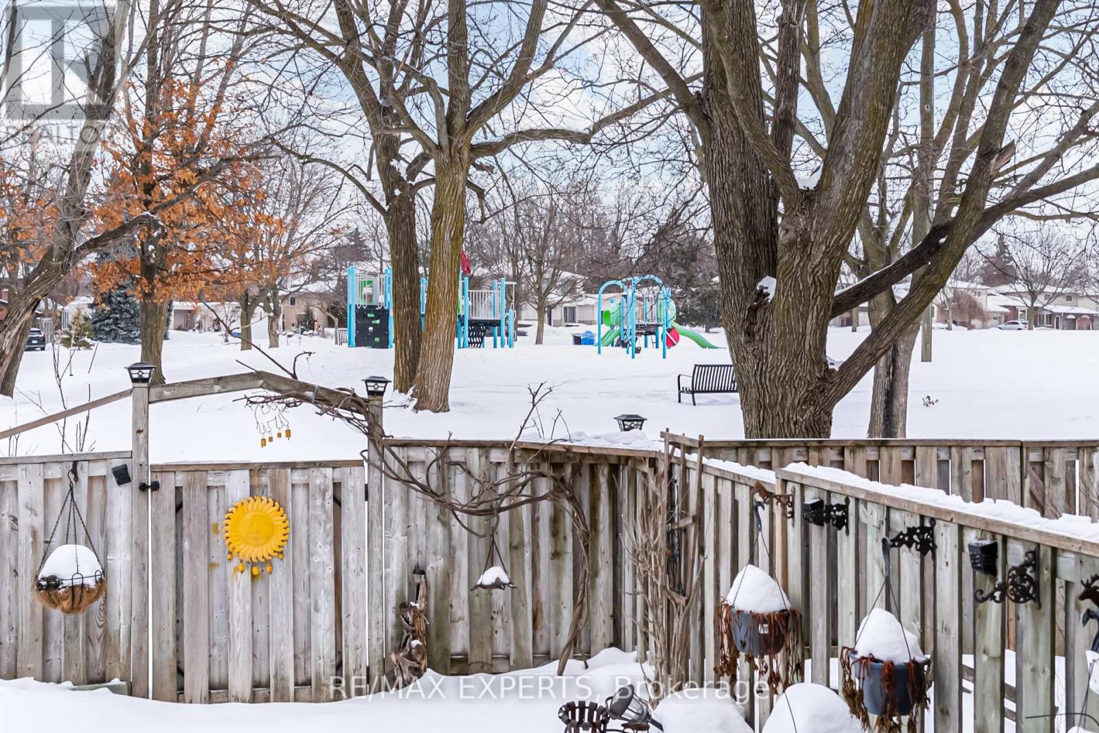 10 Knightsbridge Way, Markham, Ontario  L3P 3W5 - Photo 41 - N12786528