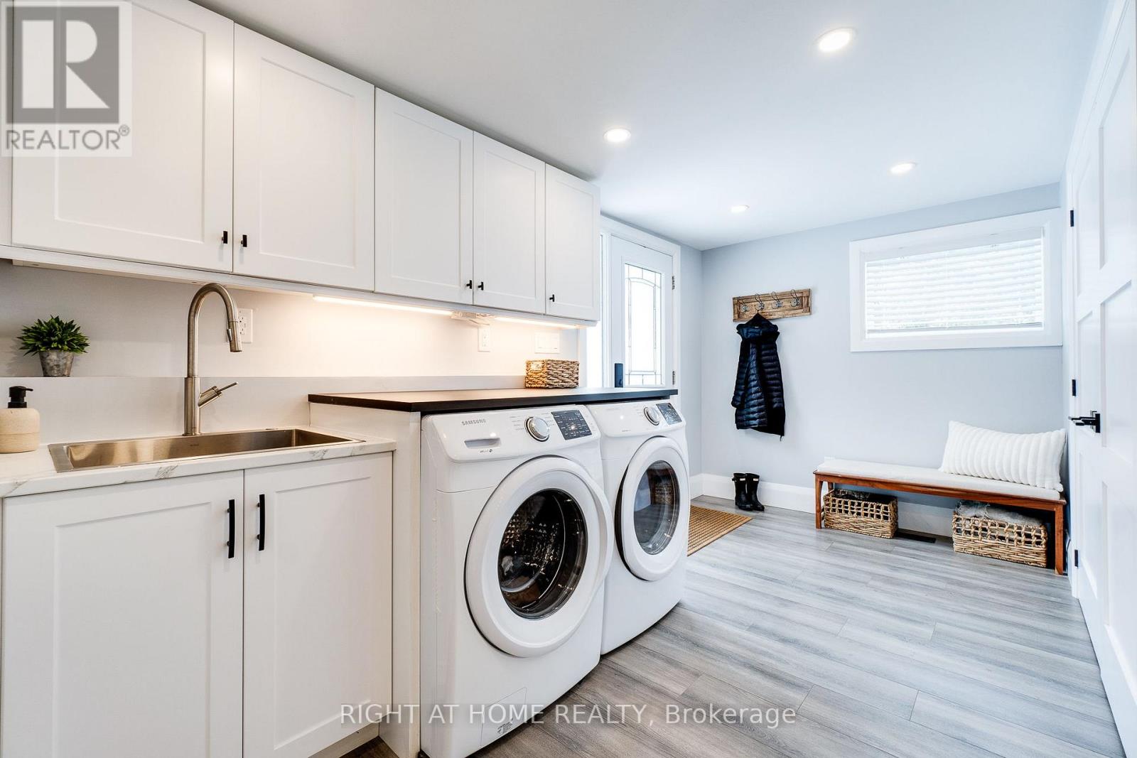 54 Blue Jay Boulevard, Georgina (Virginia), Ontario  L0E 1N0 - Photo 25 - N12786540