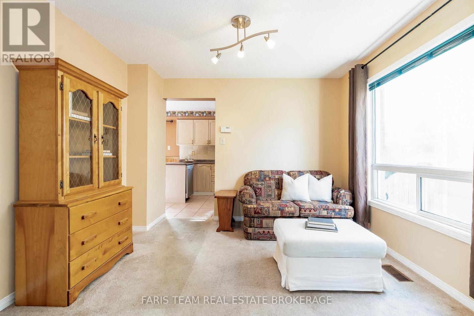 230 Mary Anne Drive, Barrie (Painswick North), Ontario  L4N 7R2 - Photo 16 - S12786536