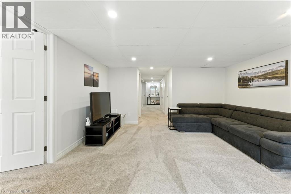 Photo 24 of 45 for 153 Fath Avenue