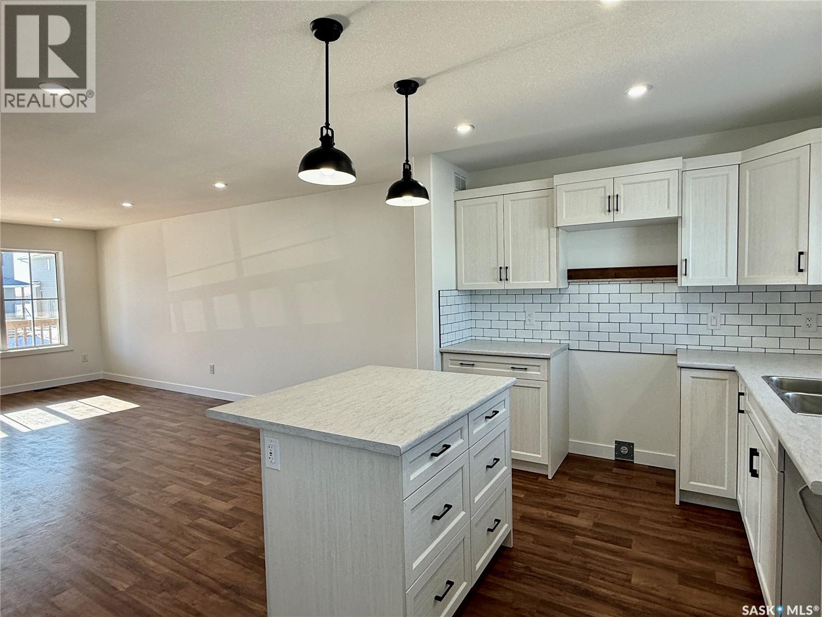 414 Eldorado Street, Warman, Saskatchewan  S0K 4S0 - Photo 2 - SK015166