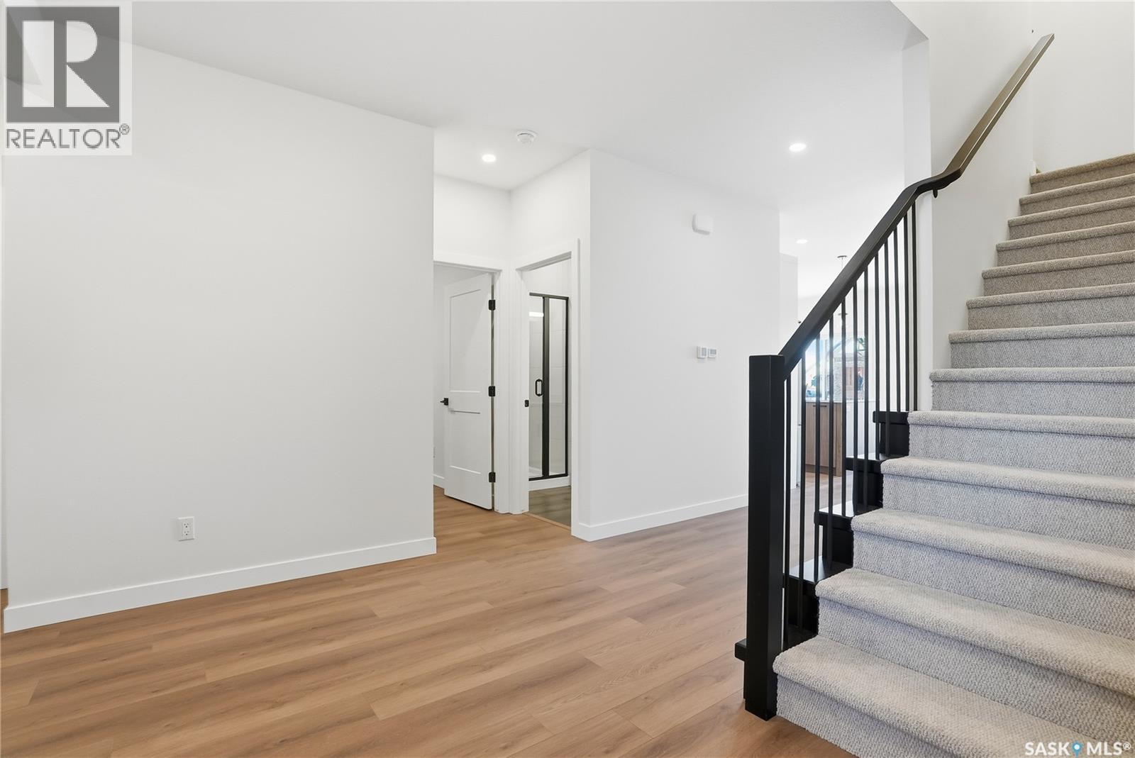 190 Doran Way, Saskatoon, Saskatchewan  S7V 0Z7 - Photo 4 - SK028522