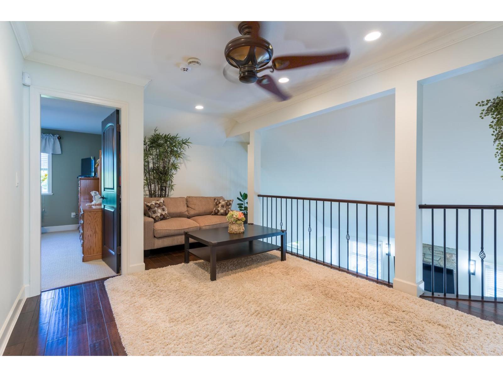 19667 72a Avenue, Langley, British Columbia  V2Y 3E5 - Photo 18 - R3089007