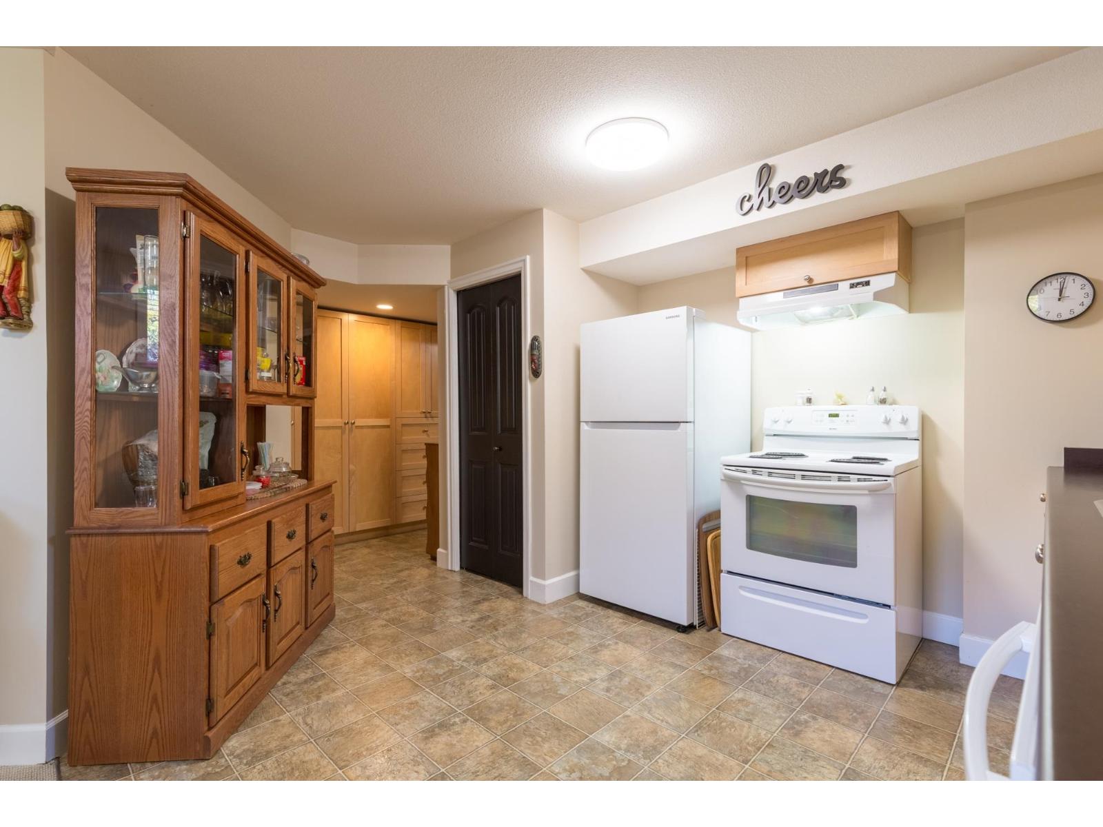 19667 72a Avenue, Langley, British Columbia  V2Y 3E5 - Photo 32 - R3089007