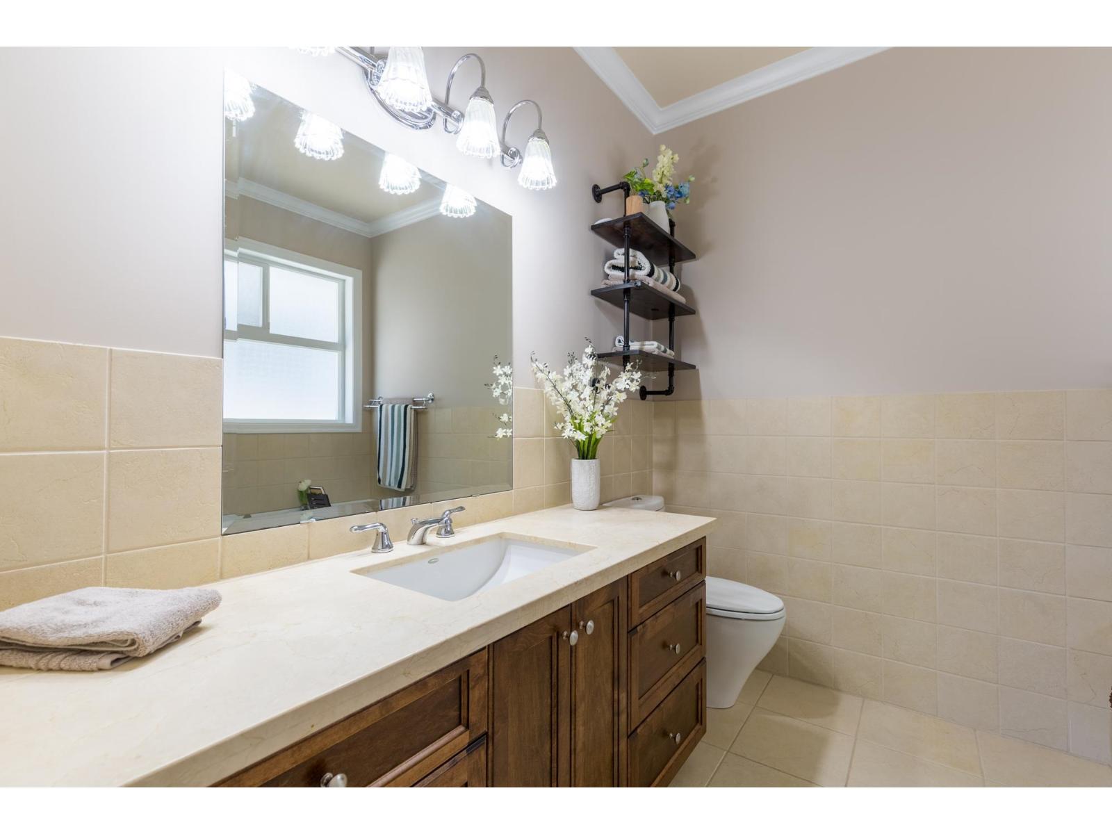 19667 72a Avenue, Langley, British Columbia  V2Y 3E5 - Photo 16 - R3089007