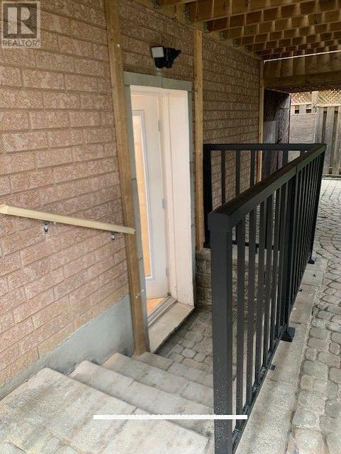 Bsmt - 5951 Mersey Street, Mississauga, Ontario  L5V 1W1 - Photo 5 - W12786384