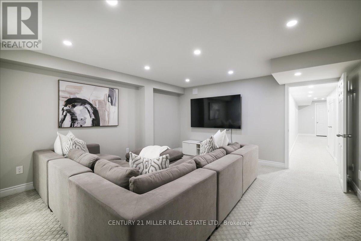 3071 Isaac Avenue, Oakville, Ontario  L6M 0S7 - Photo 29 - W12786390