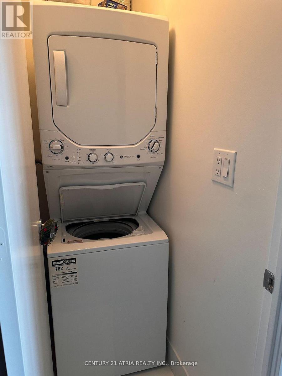 1731 - 165 Legion Road N, Toronto, Ontario  M8Y 0B3 - Photo 11 - W12786426