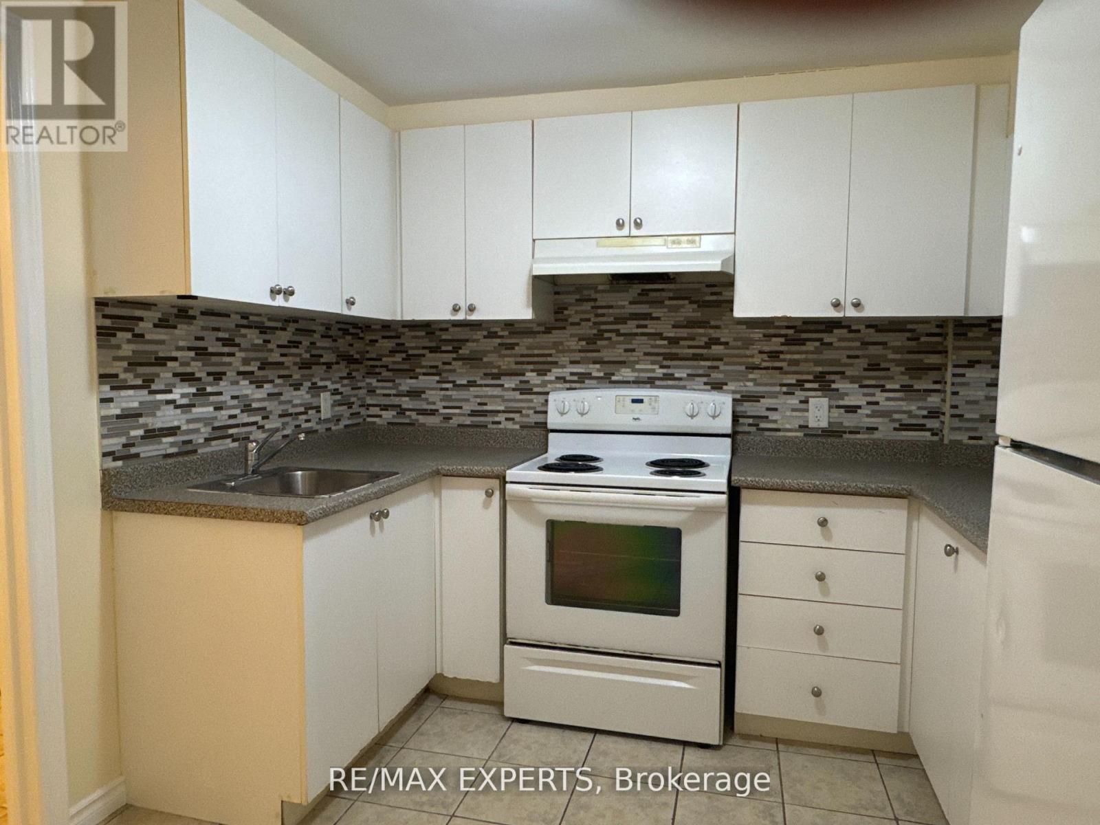 (Basement) - 5 Cadillac Crescent, Brampton, Ontario  L7A 3B3 - Photo 23 - W12786462