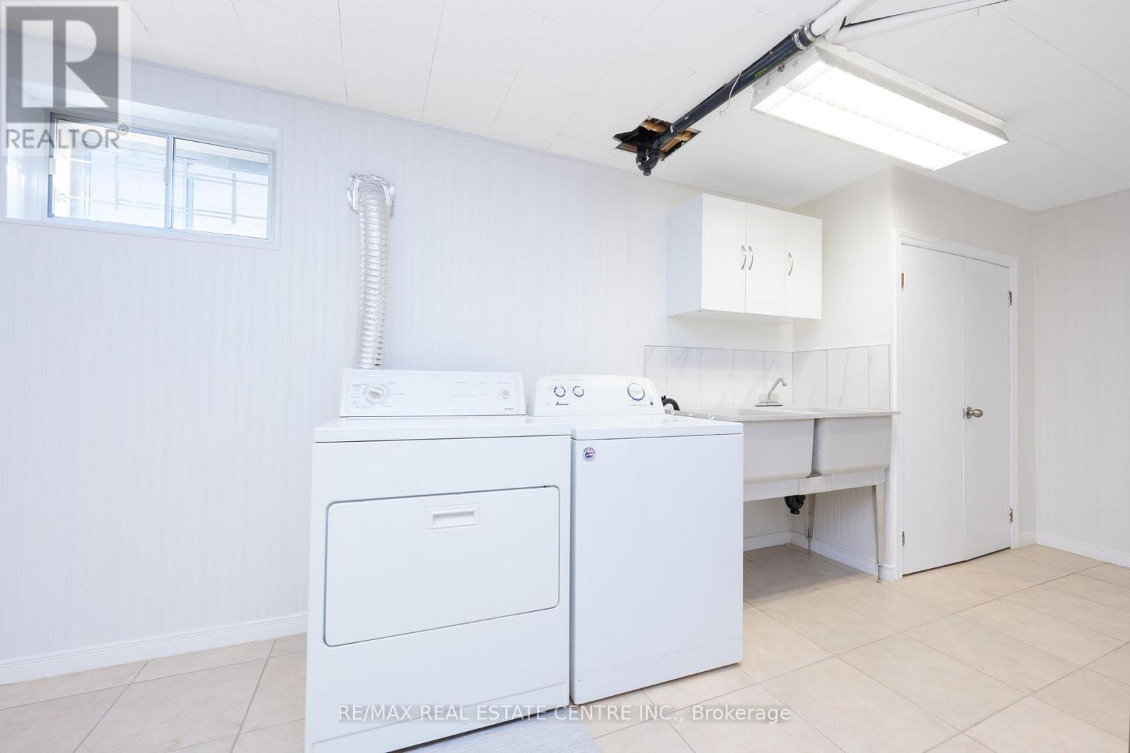 3 Dunn Place, Brampton, Ontario  L6T 1S2 - Photo 38 - W12786506