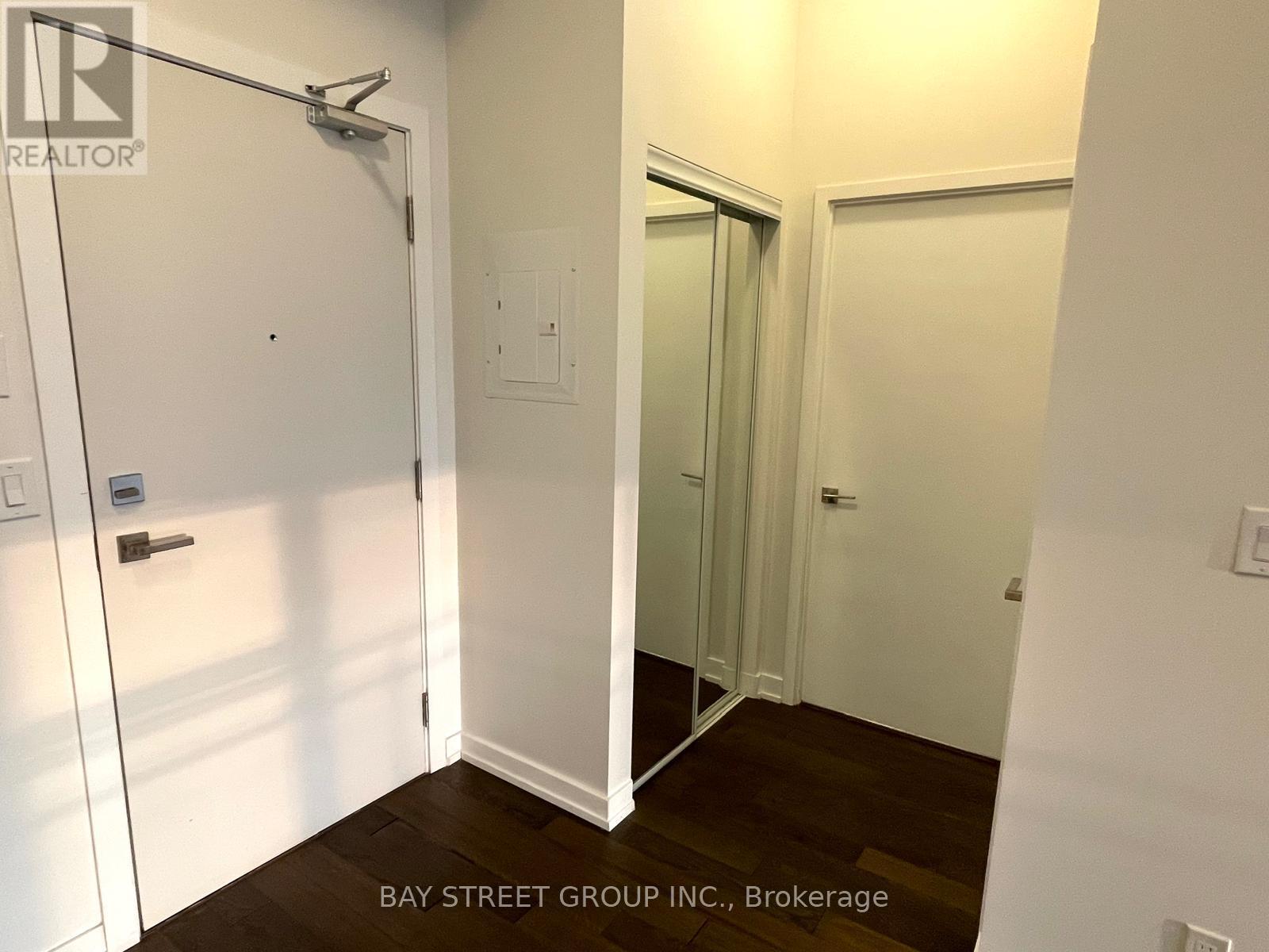 609 - 4011 Brickstone Mews, Mississauga, Ontario  L5B 0J7 - Photo 7 - W12786530