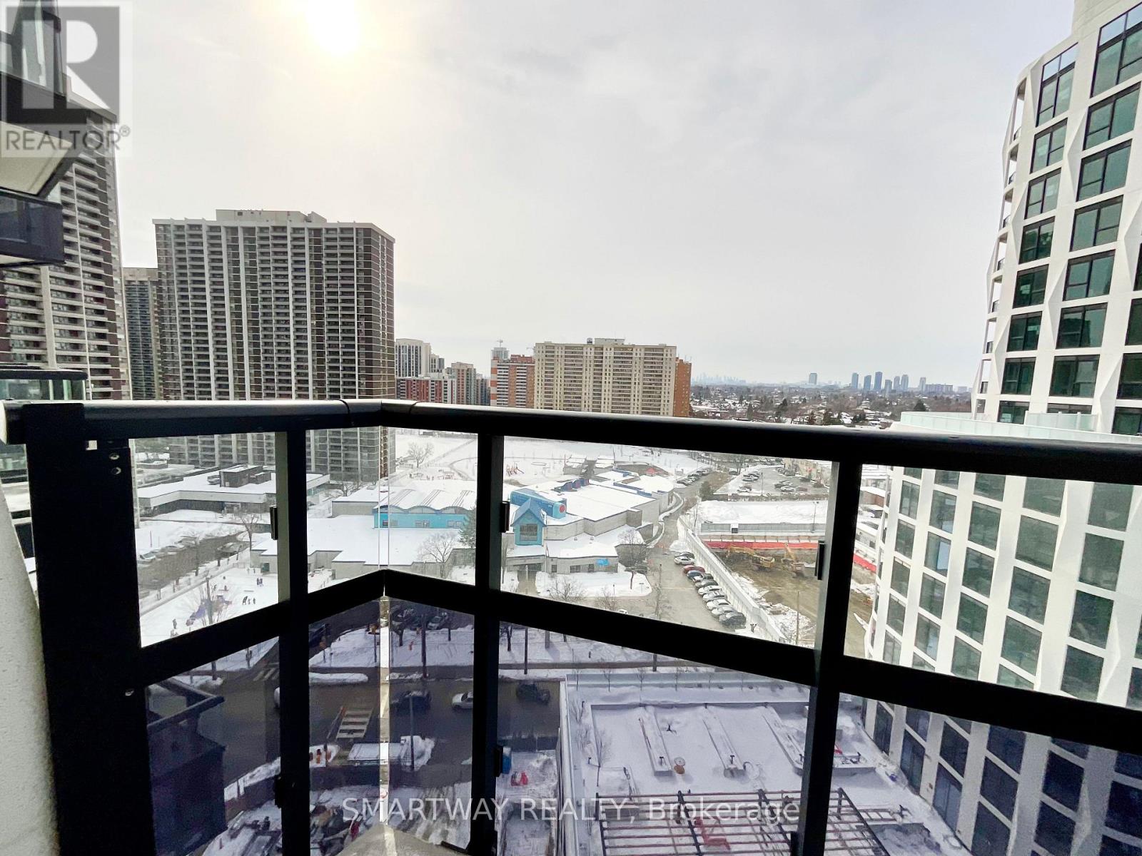 1511 - 60 Central Park Roadway, Toronto, Ontario  M9A 0E6 - Photo 27 - W12786546