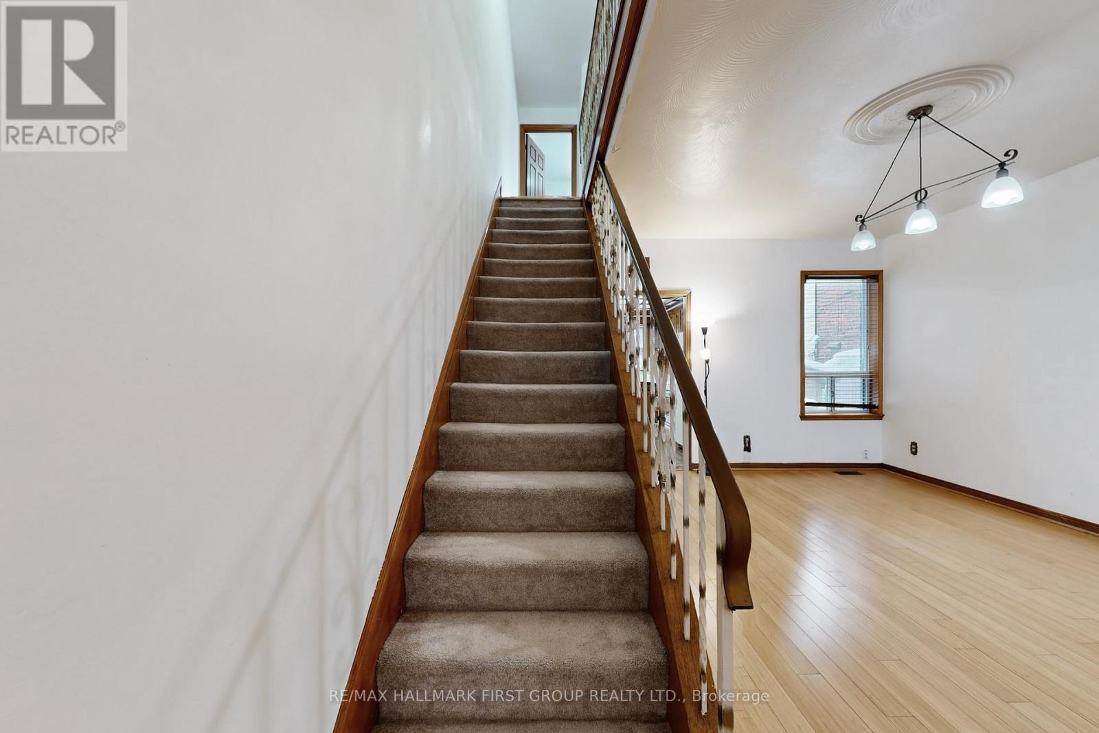 480 Lansdowne Avenue, Toronto, Ontario  M6H 3Y3 - Photo 20 - W12786548