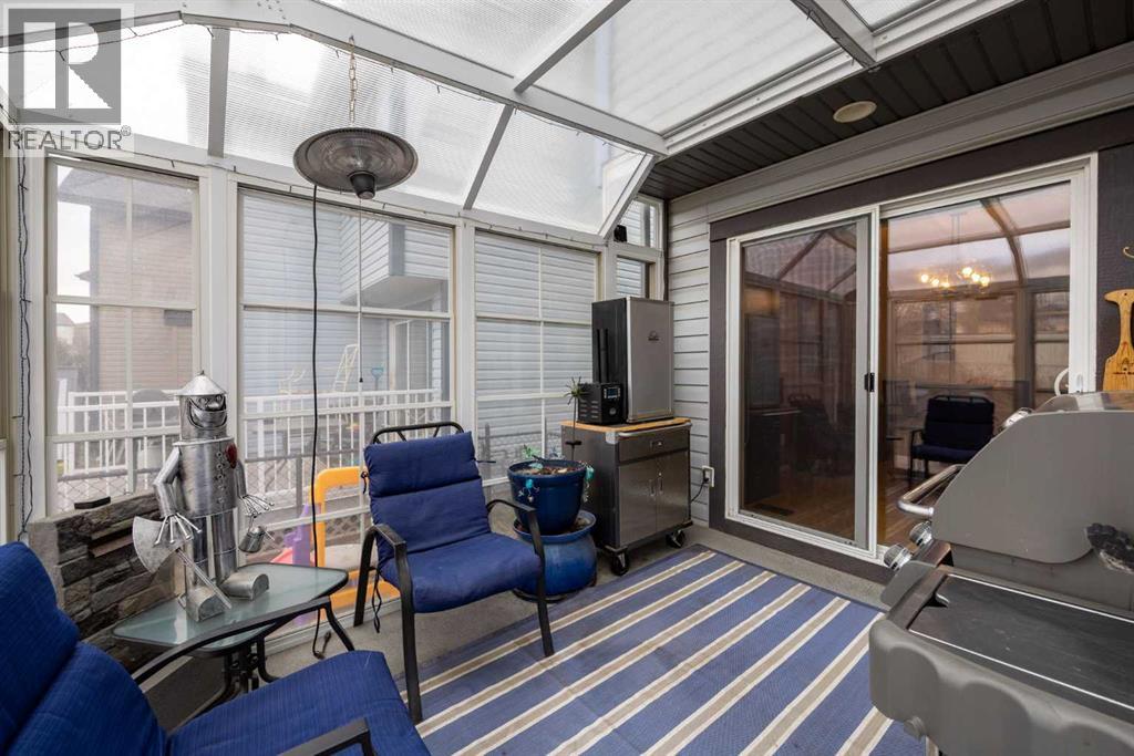 73 Sunset Heights, Cochrane, Alberta  T4C 0C7 - Photo 31 - A2284779