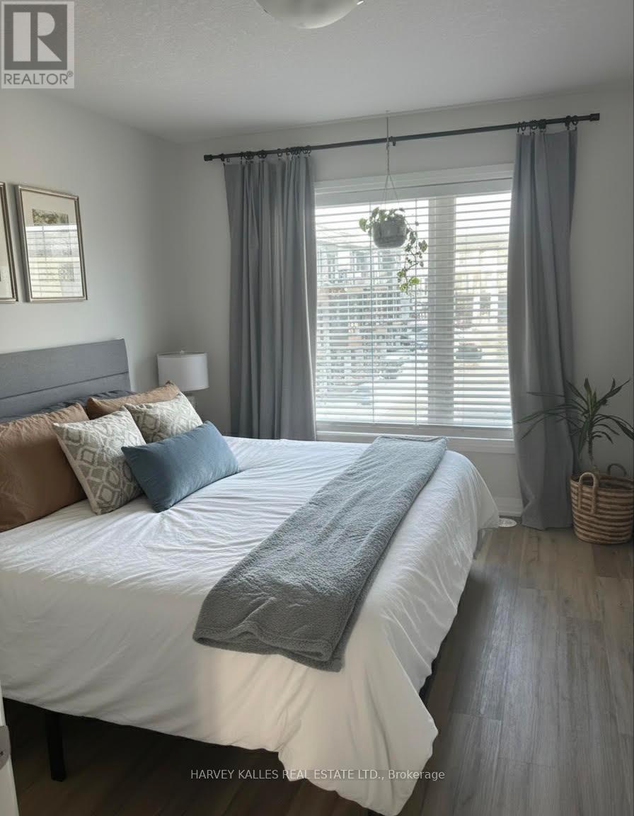 99 - 155 Equestrian Way, Cambridge, Ontario  N3E 0E8 - Photo 14 - X12786340