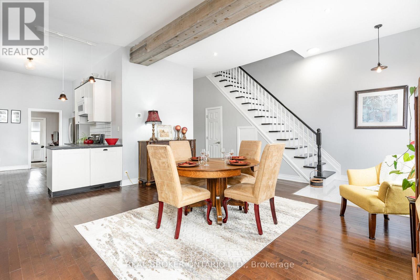 292 Lambton Street W, West Grey, Ontario  N0G 1R0 - Photo 3 - X12786378