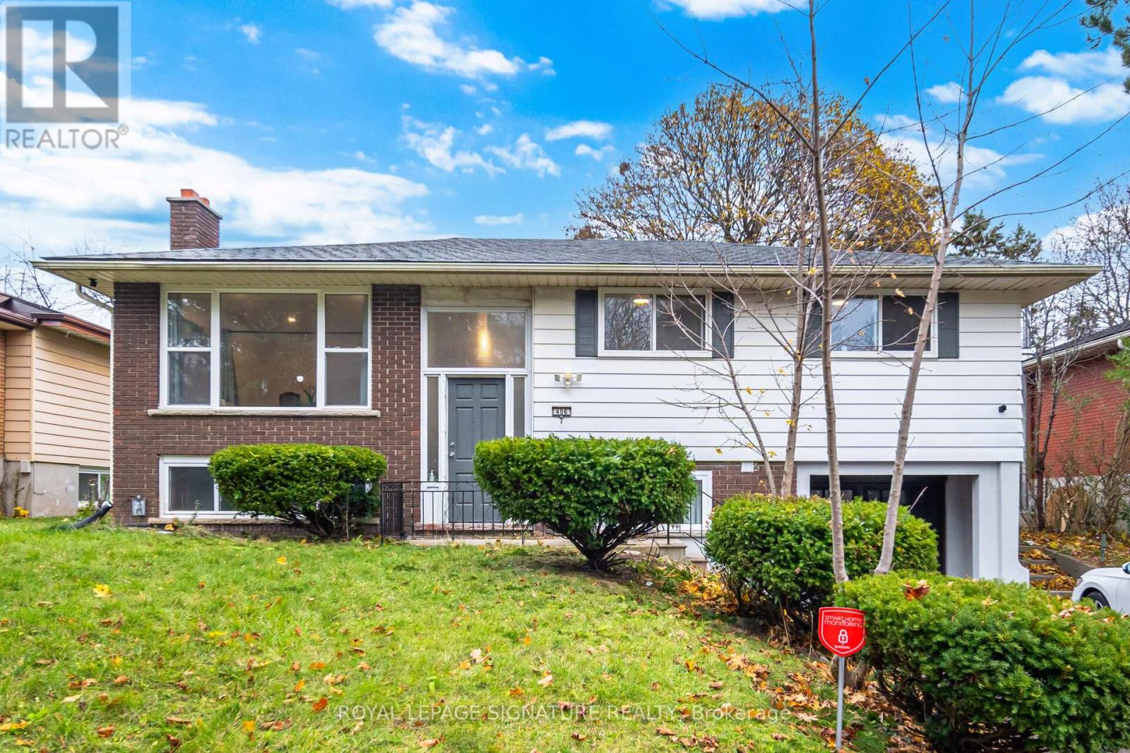 Upper - 406 Tamarack Drive S, Waterloo, Ontario  N2L 4G6 - Photo 1 - X12786412