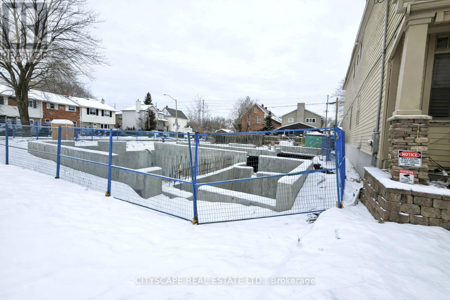 551 Edison Avenue, Ottawa, Ontario  K2A 1V5 - Photo 1 - X12786446