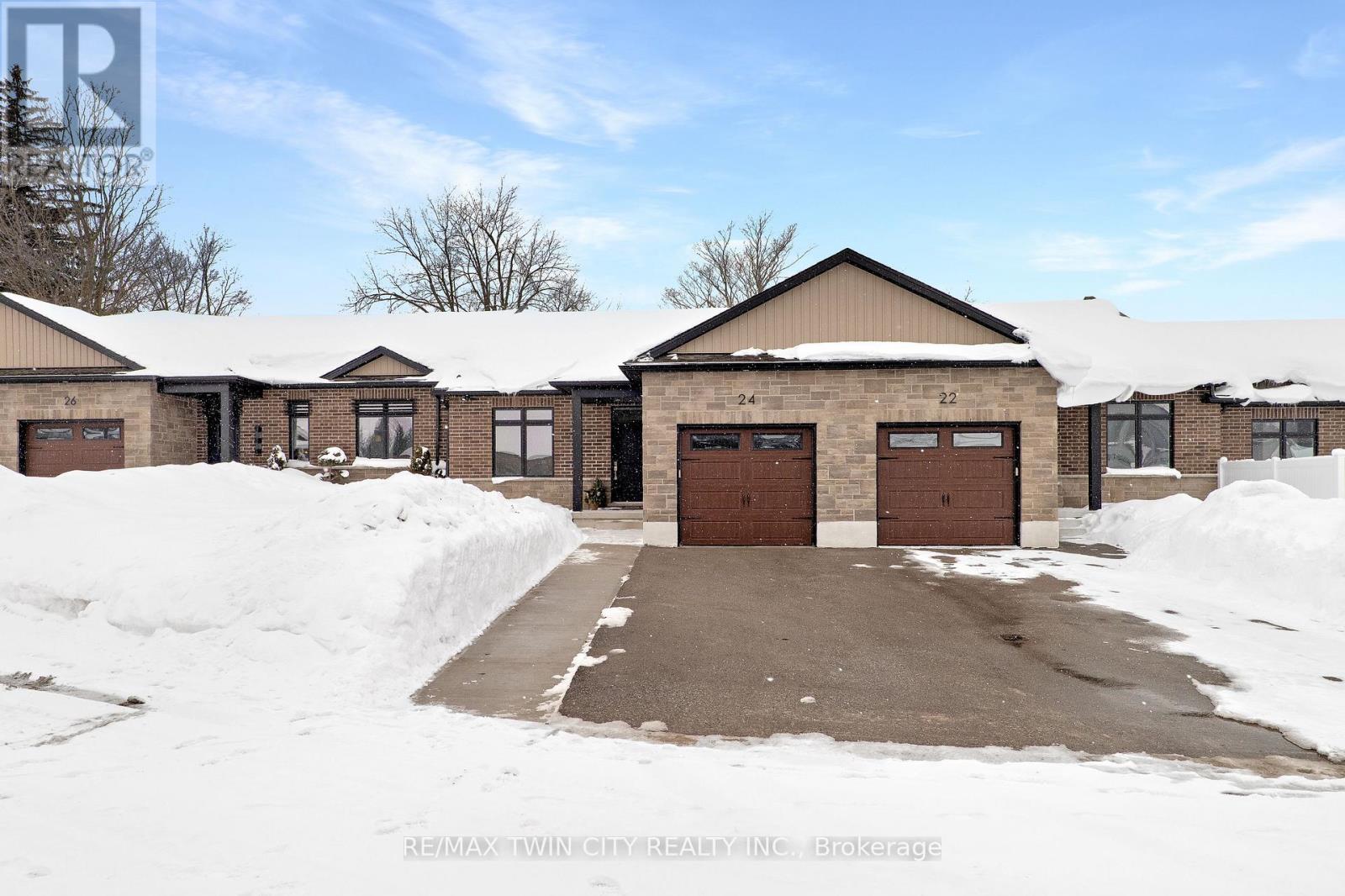 24 Yost Court, Perth East, Ontario  N0K 1M0 - Photo 2 - X12786526