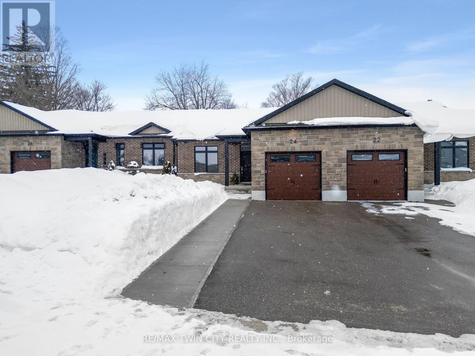 24 Yost Court, Perth East, Ontario  N0K 1M0 - Photo 3 - X12786526