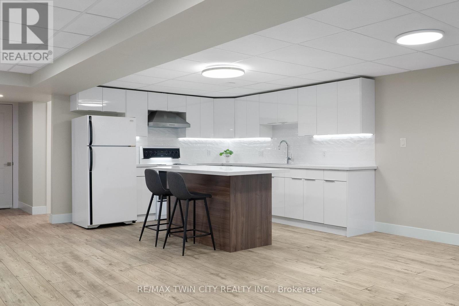 24 Yost Court, Perth East, Ontario  N0K 1M0 - Photo 34 - X12786526