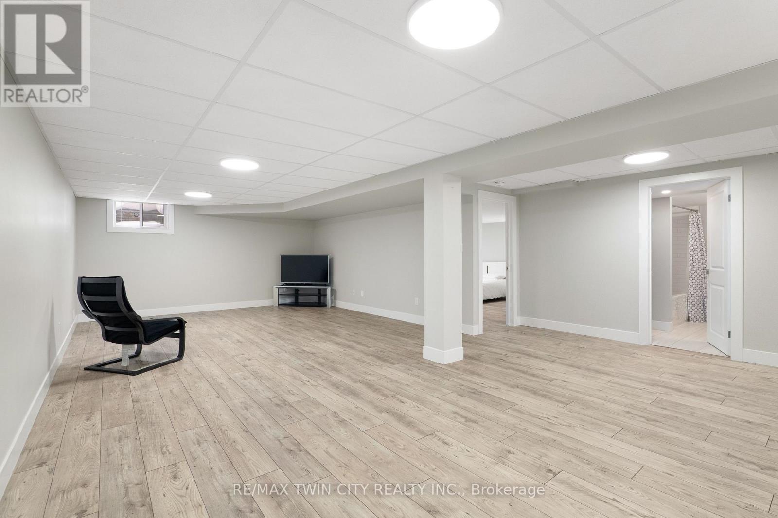 24 Yost Court, Perth East, Ontario  N0K 1M0 - Photo 39 - X12786526