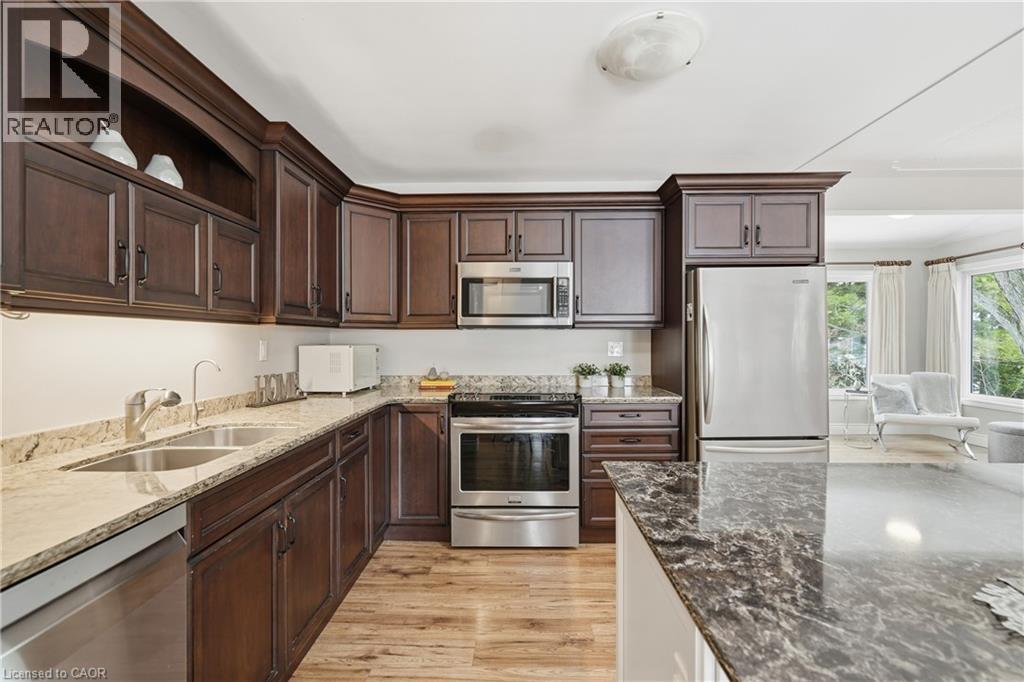 29 Governors Road, Grimsby, Ontario  L3M 2Y3 - Photo 10 - 40805052