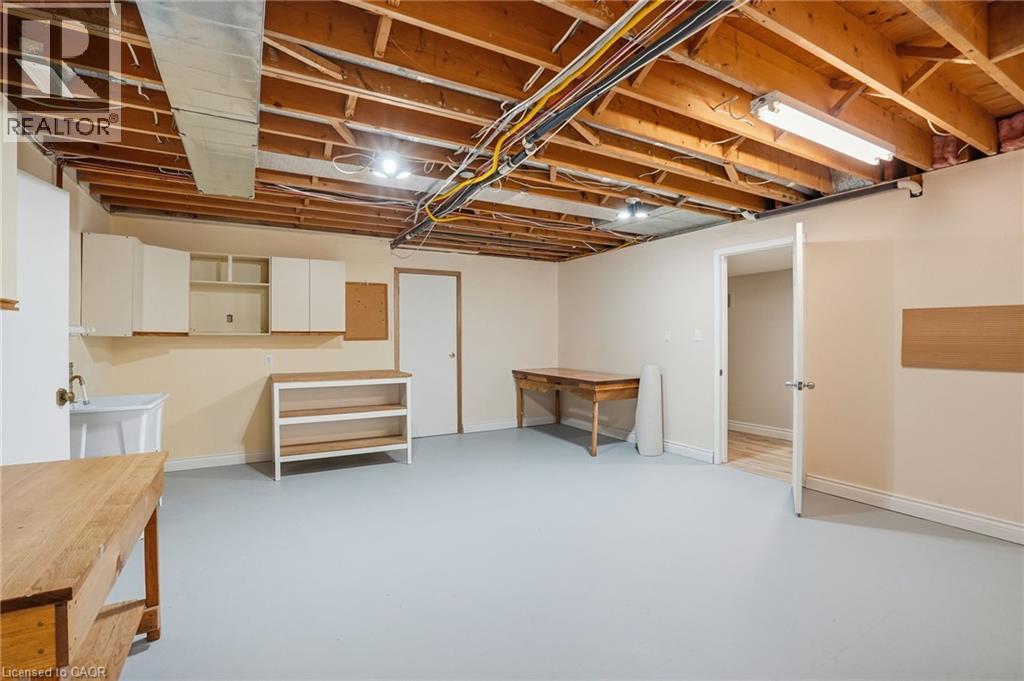 11 Mays Crescent, Waterdown, Ontario  L0R 2H4 - Photo 39 - 40804085