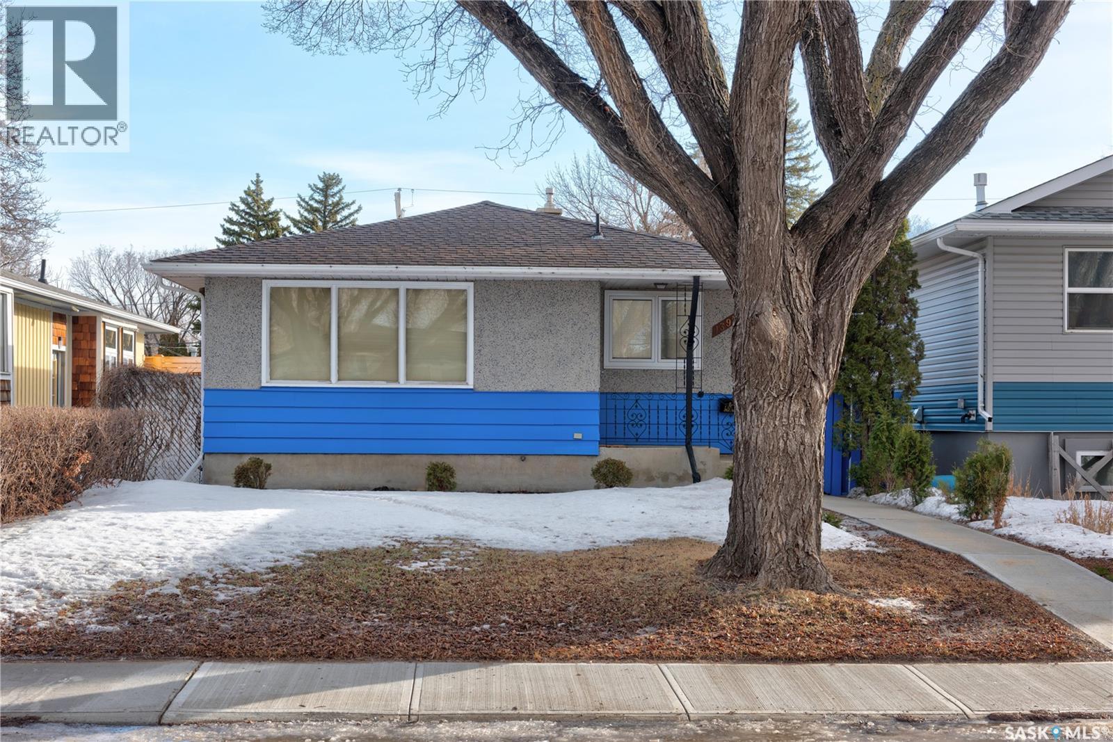 139 Smith Street N, Regina, Saskatchewan  S4R 3B3 - Photo 1 - SK028379