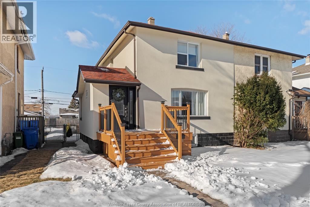 MLS# 26003041: 1581 BRUCE AVENUE, Windsor, Canada