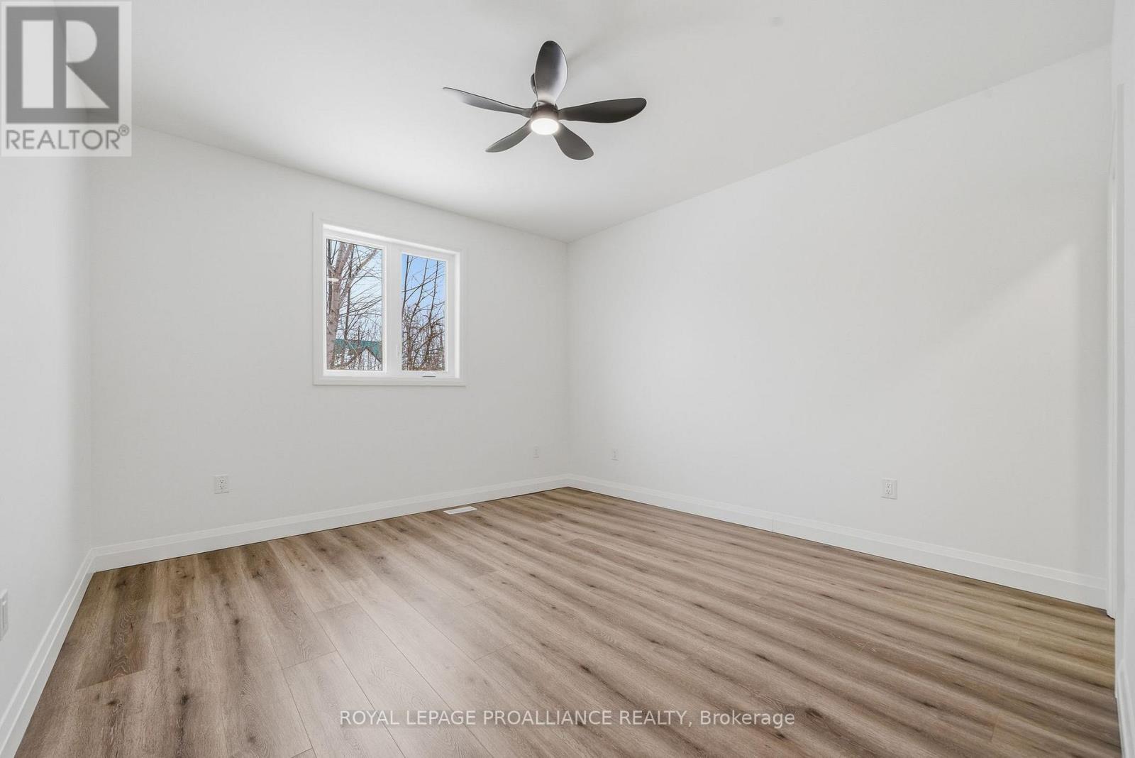 152 Bay Street, Quinte West, Ontario  K8V 1H8 - Photo 29 - X12786634