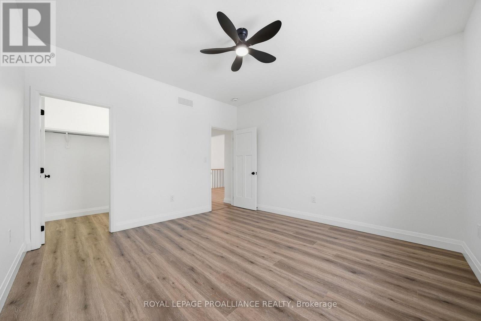 152 Bay Street, Quinte West, Ontario  K8V 1H8 - Photo 30 - X12786634