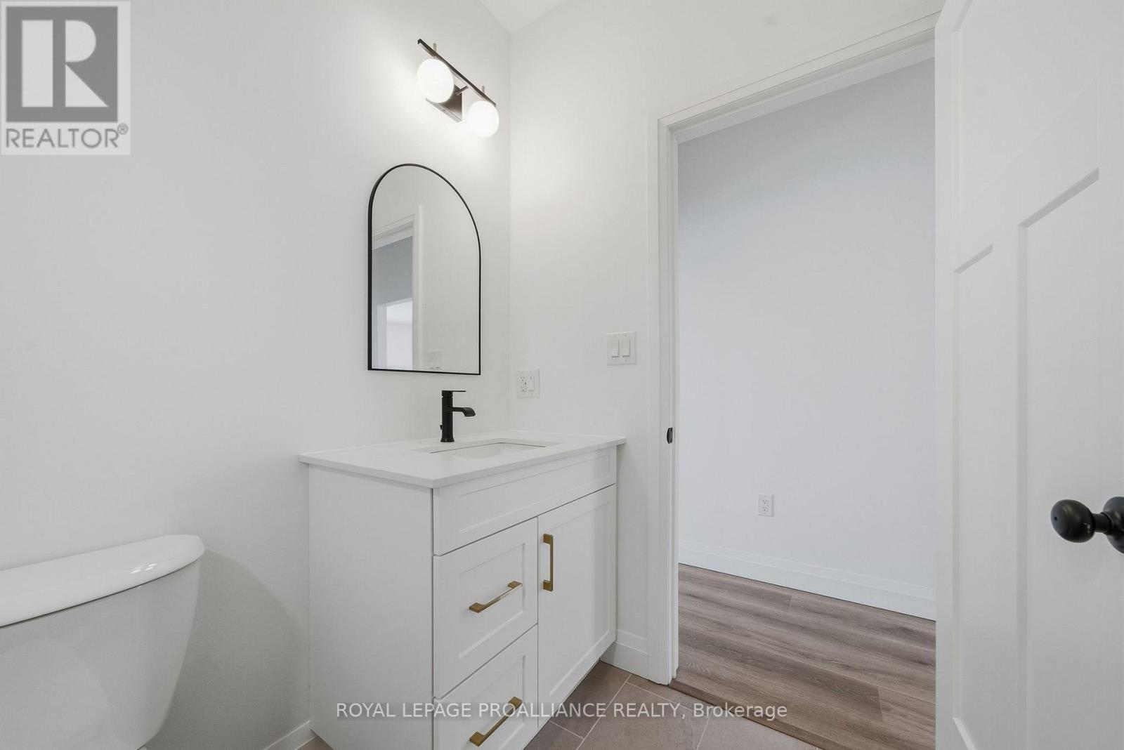 152 Bay Street, Quinte West, Ontario  K8V 1H8 - Photo 33 - X12786634