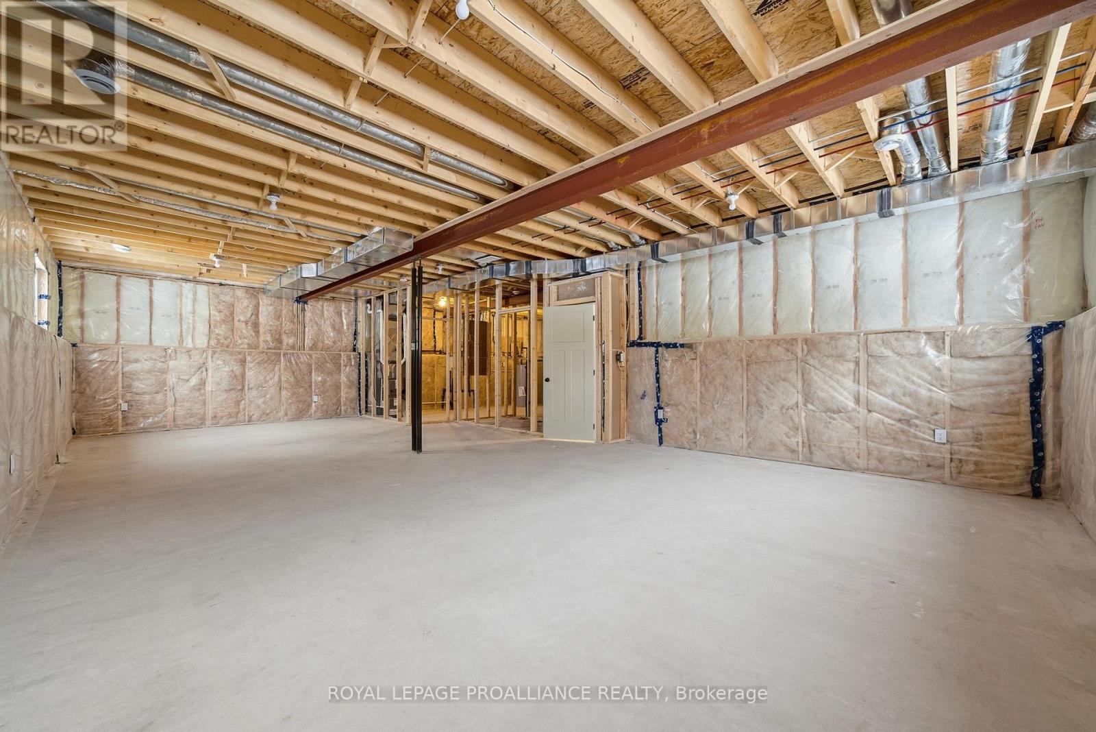 152 Bay Street, Quinte West, Ontario  K8V 1H8 - Photo 38 - X12786634