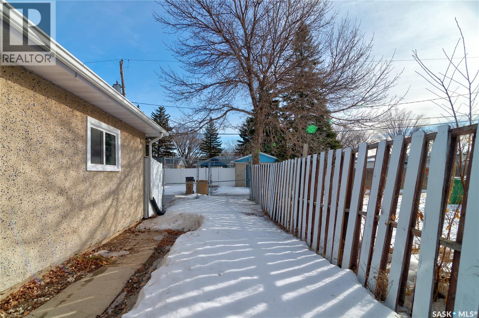 139 Smith Street N, Regina, Saskatchewan  S4R 3B3 - Photo 35 - SK028379
