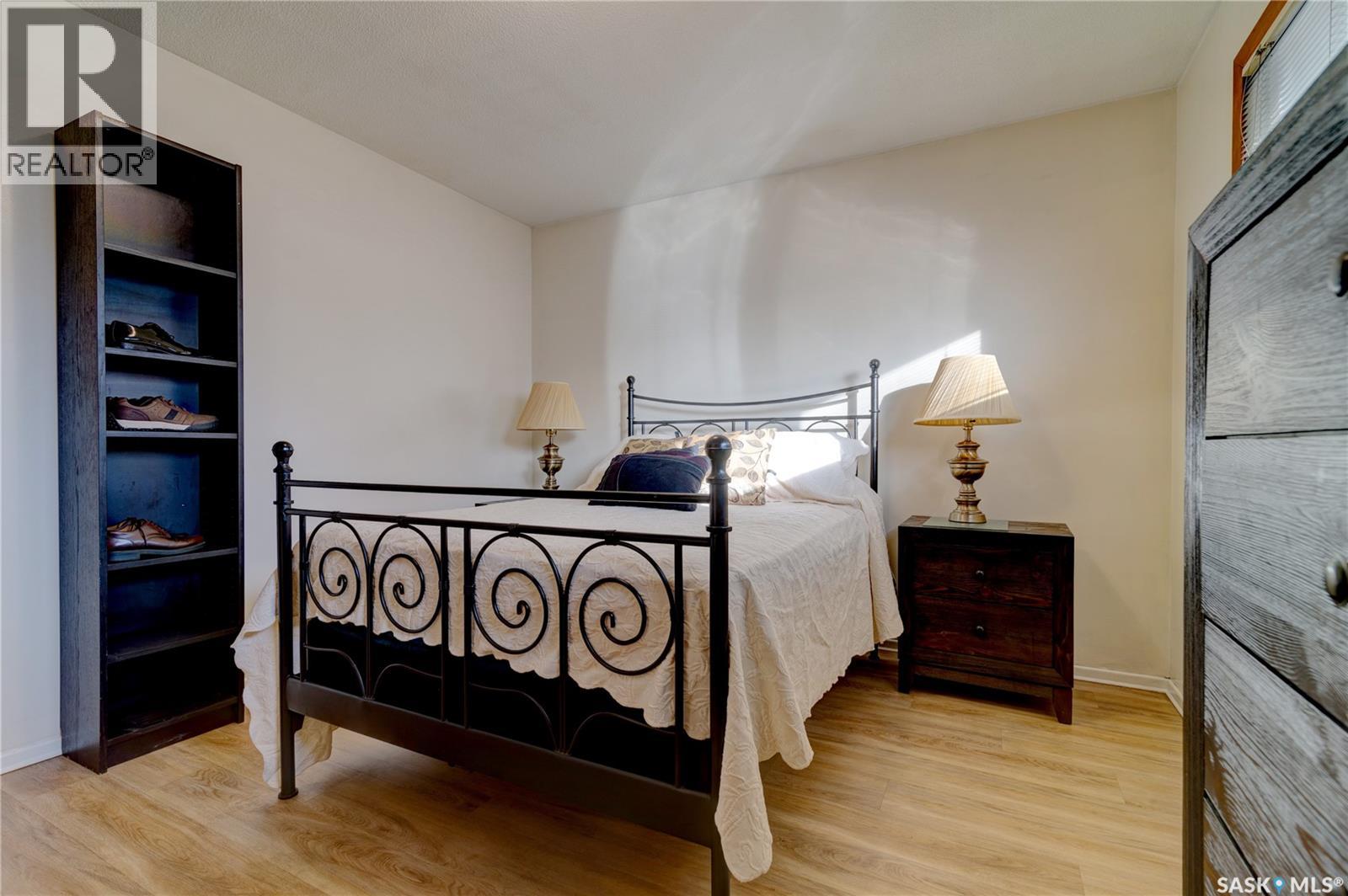 139 Smith Street N, Regina, Saskatchewan  S4R 3B3 - Photo 17 - SK028379