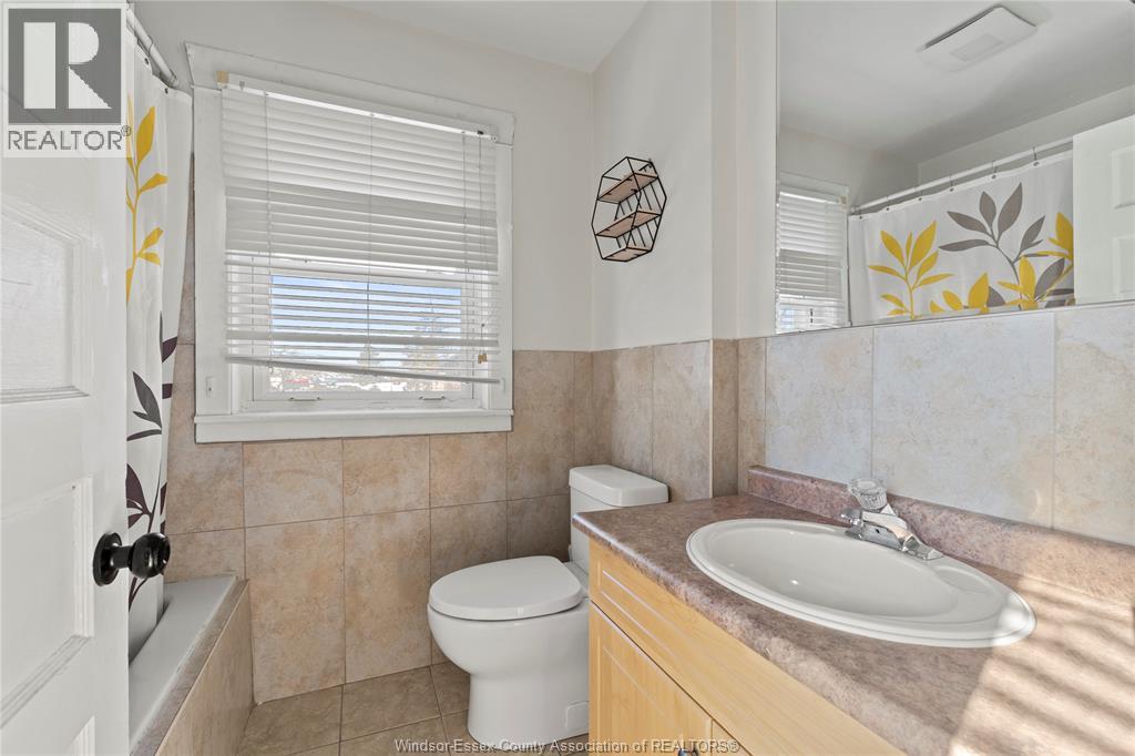 1581 Bruce Avenue, Windsor, Ontario  N8X 1Y1 - Photo 11 - 26003041