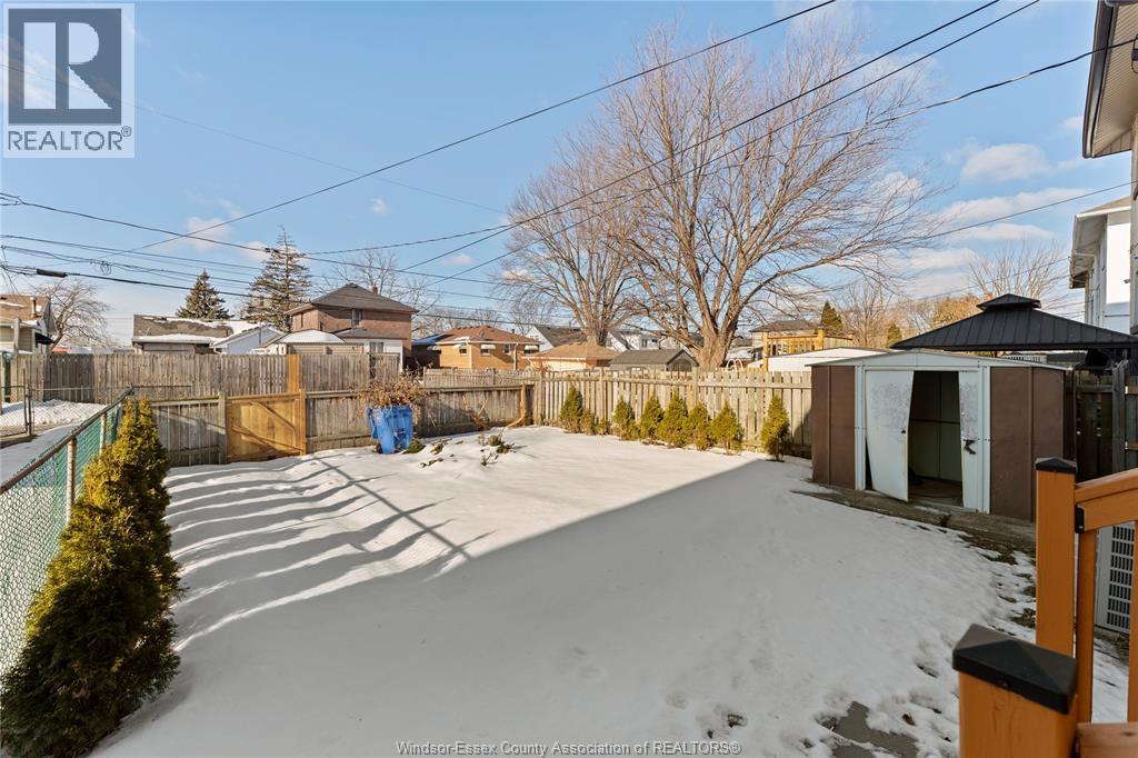 1581 Bruce Avenue, Windsor, Ontario  N8X 1Y1 - Photo 12 - 26003041