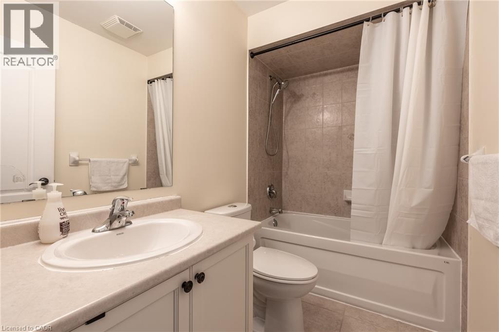 10 Lockport Way, Stoney Creek, Ontario  L8E 0B1 - Photo 25 - 40799606