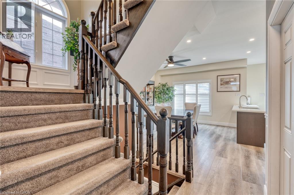 10 Lockport Way, Stoney Creek, Ontario  L8E 0B1 - Photo 16 - 40799606