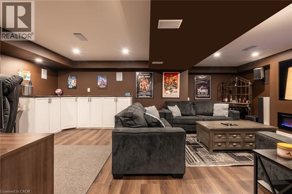 10 Lockport Way, Stoney Creek, Ontario  L8E 0B1 - Photo 26 - 40799606