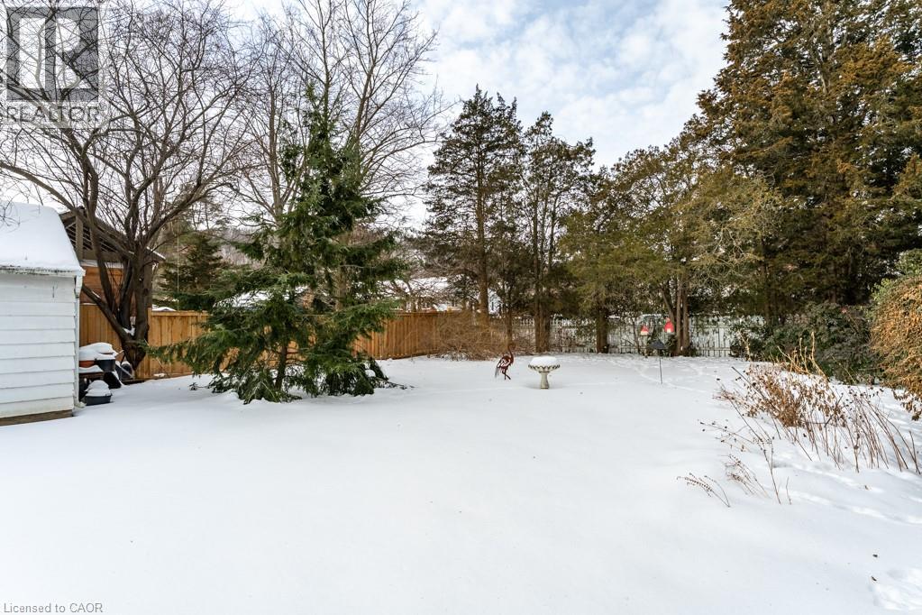 10 Robinson Street S, Grimsby, Ontario  L3M 3C4 - Photo 28 - 40800159