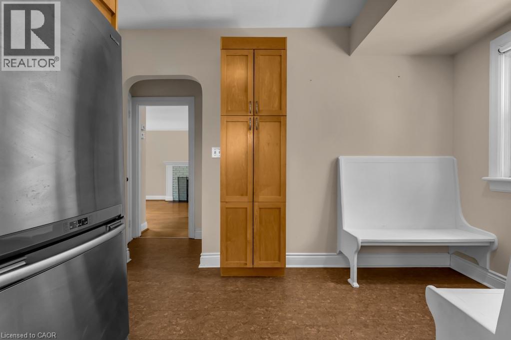 10 Robinson Street S, Grimsby, Ontario  L3M 3C4 - Photo 17 - 40800159