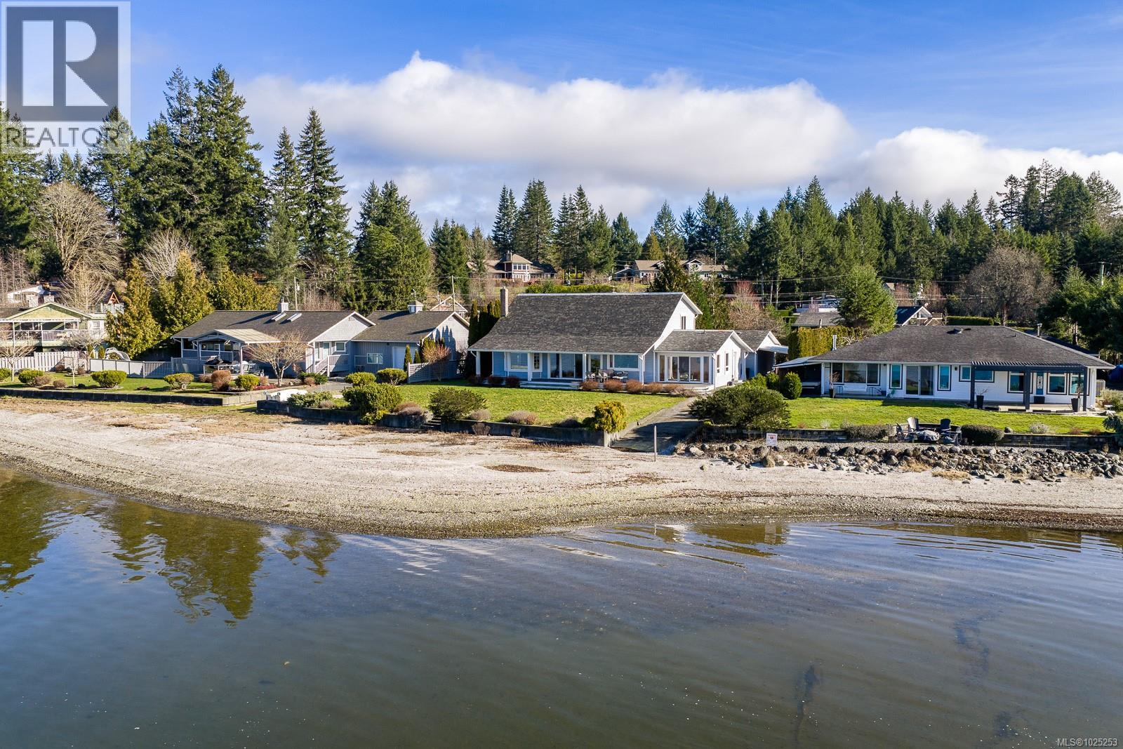 7600 Tozer Rd, Fanny Bay, British Columbia  V0R 1W0 - Photo 43 - 1025253